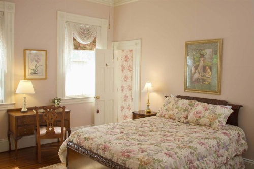 Lookaway Inn image 31