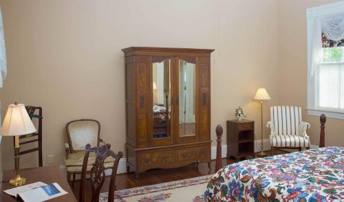 Lookaway Inn image 32